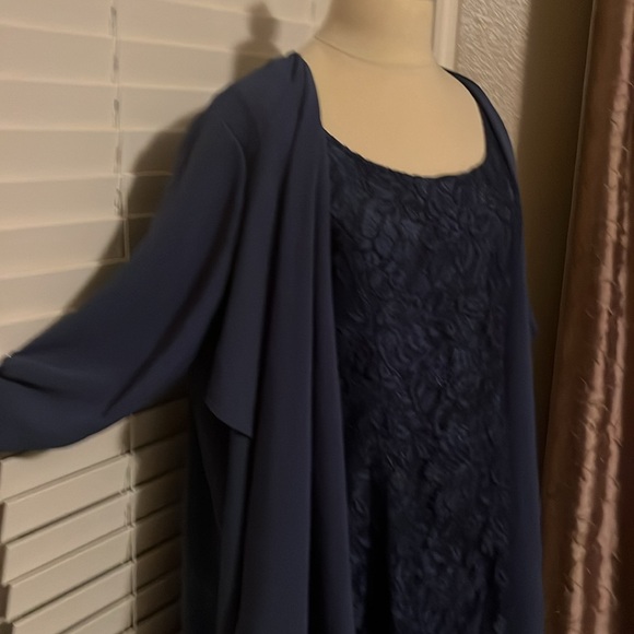 Adrianna Papell size 12, 2-piece dress - Picture 9 of 9